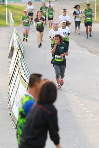 BIB: 2410
                            <button type="button" onclick="openModal(3533193)" class="btn btn-primary btn-sm float-right btn-popup" data-toggle="modal" data-target=".modal-high-quality">
                        <i class="fas fa-shopping-cart"></i> Add to Cart
                    </button>
                                            <button type="button" onclick="isThisMe(3533193, true)" class="btn btn-success btn-sm float-right btn-popup btn-isme hidden" data-toggle="tooltip" data-placement="bottom" title="นี่คือรูปของคุณใช่ไหม คลิกที่นี่เพื่อเอาเข้าอัลบั้ม">
                        <i class="fas fa-plus"></i> Add to album
                    </button>
                    <button type="button" onclick="isThisMe(3533193, false)" class="btn btn-warning btn-sm float-right btn-popup btn-isnotme hidden">
                        <i class="fas fa-ban"></i> Remove from album
                    </button>